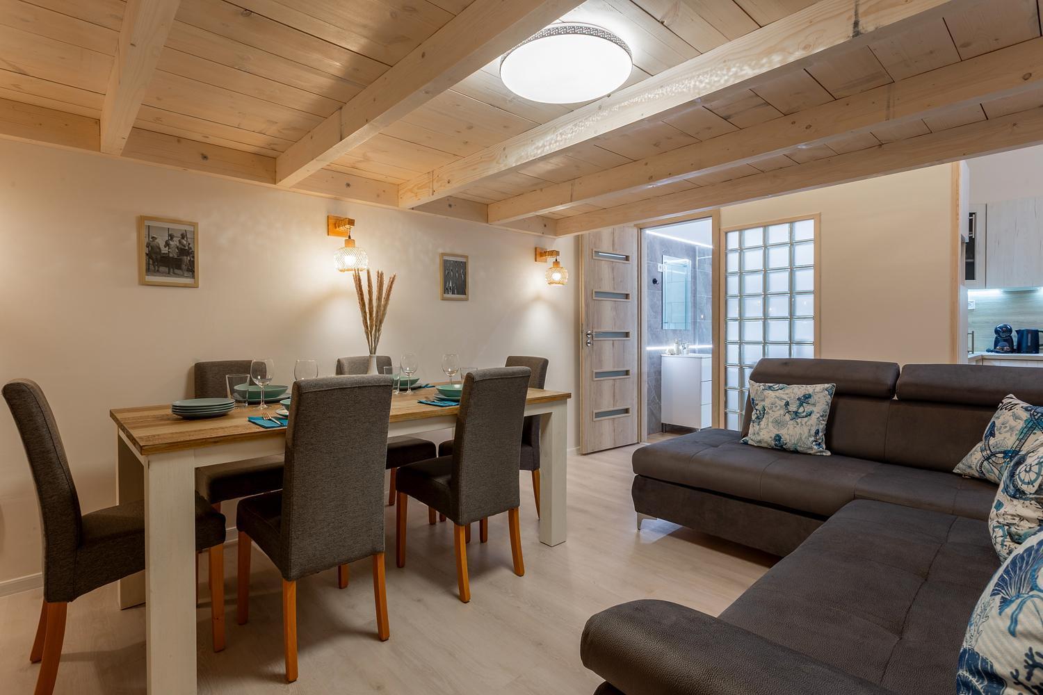Goldcentral Apartment Danube-Private Terrace-Convenient Location — Fotók 2